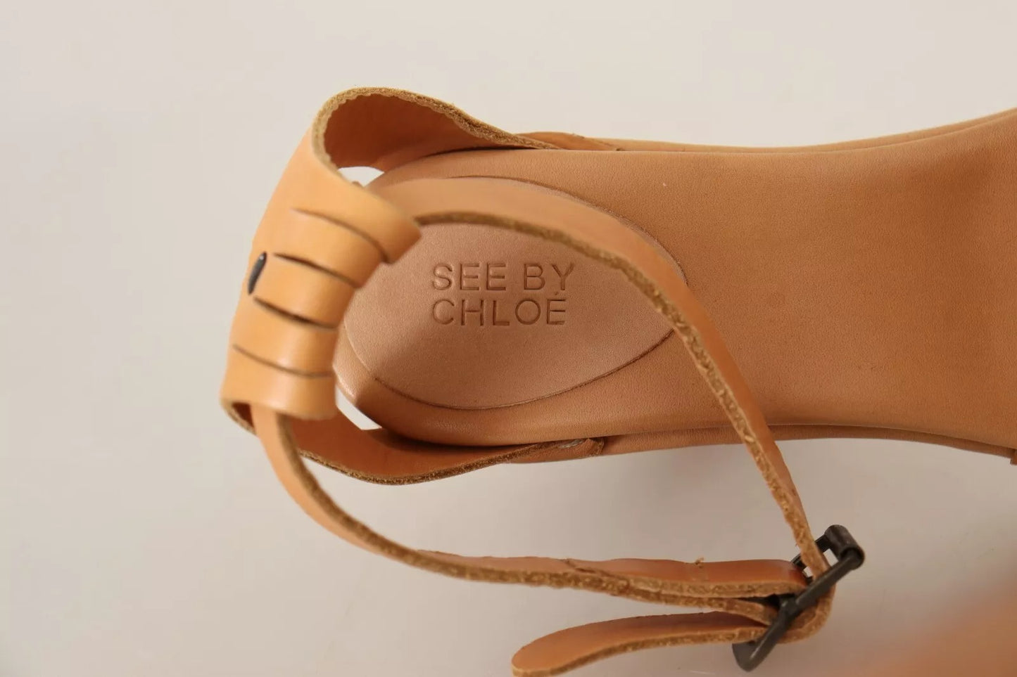 See By Chloé Braune Leder Nieten Riemchensandalen Schuhe