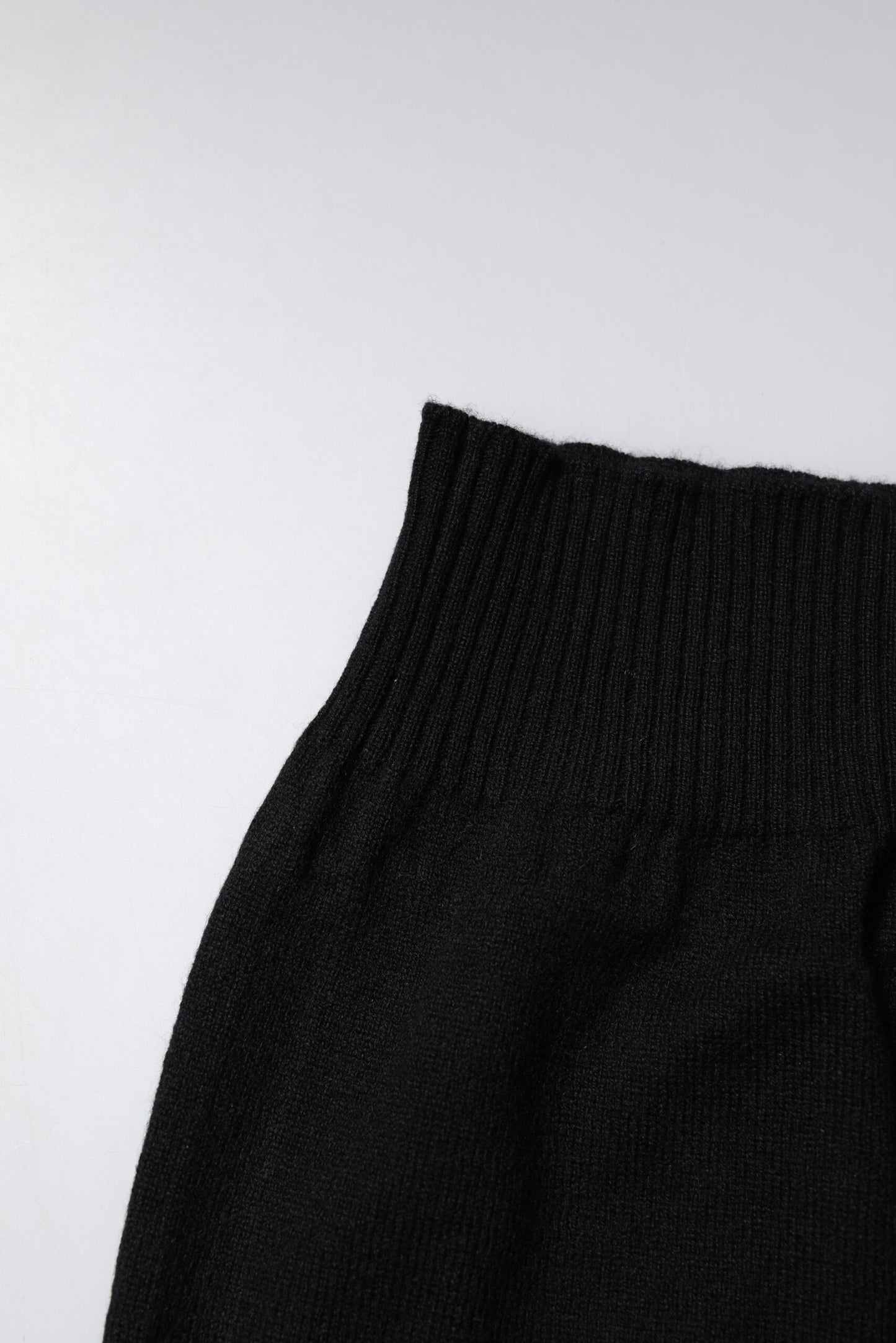 Dolce & Gabbana Schwarzer Kaschmir Strick-Halswärmer Foulard-Schal