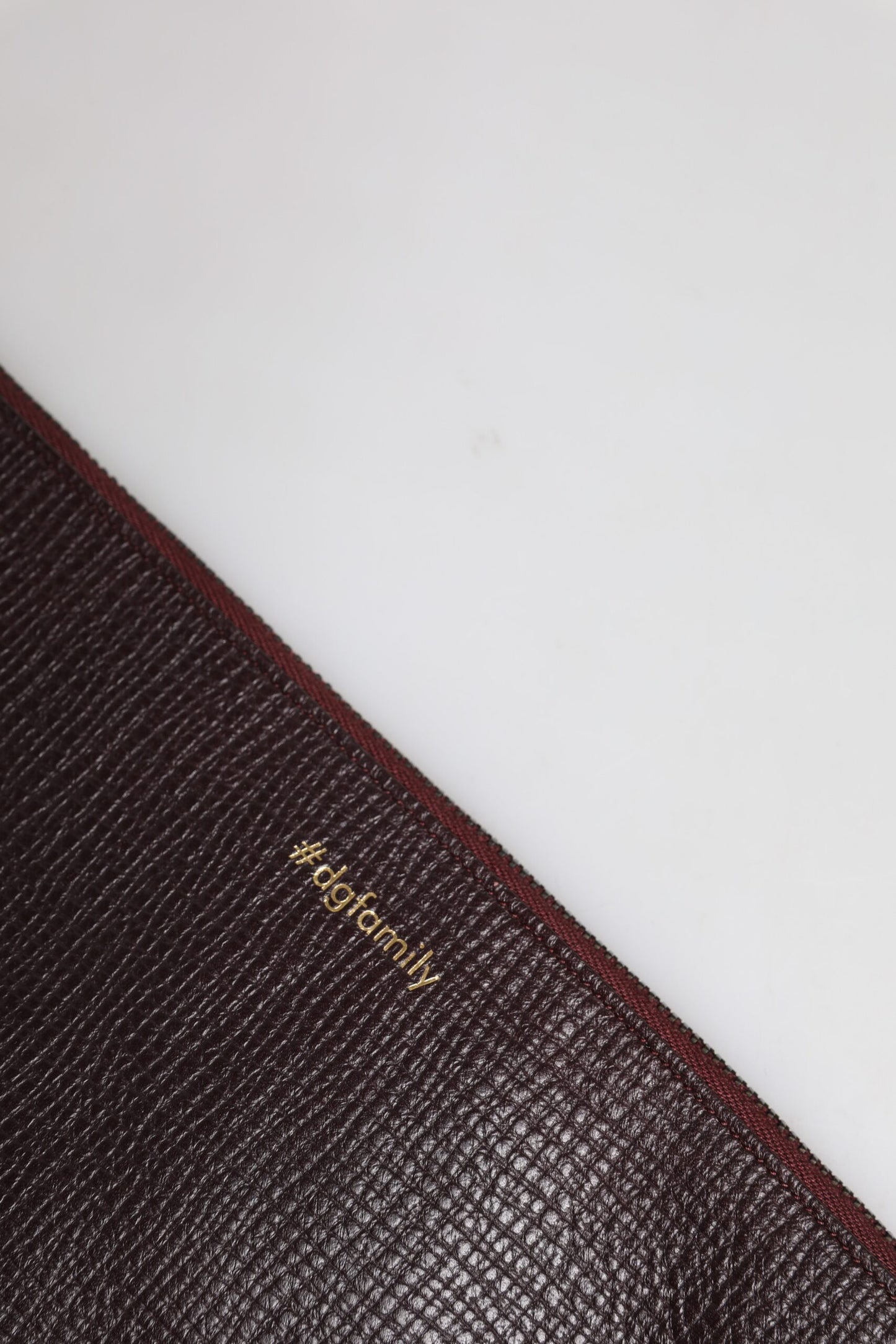 Dolce & Gabbana Braunes Leder #DGFAMILY Verschönerte Herren Clutch Pouch Tasche