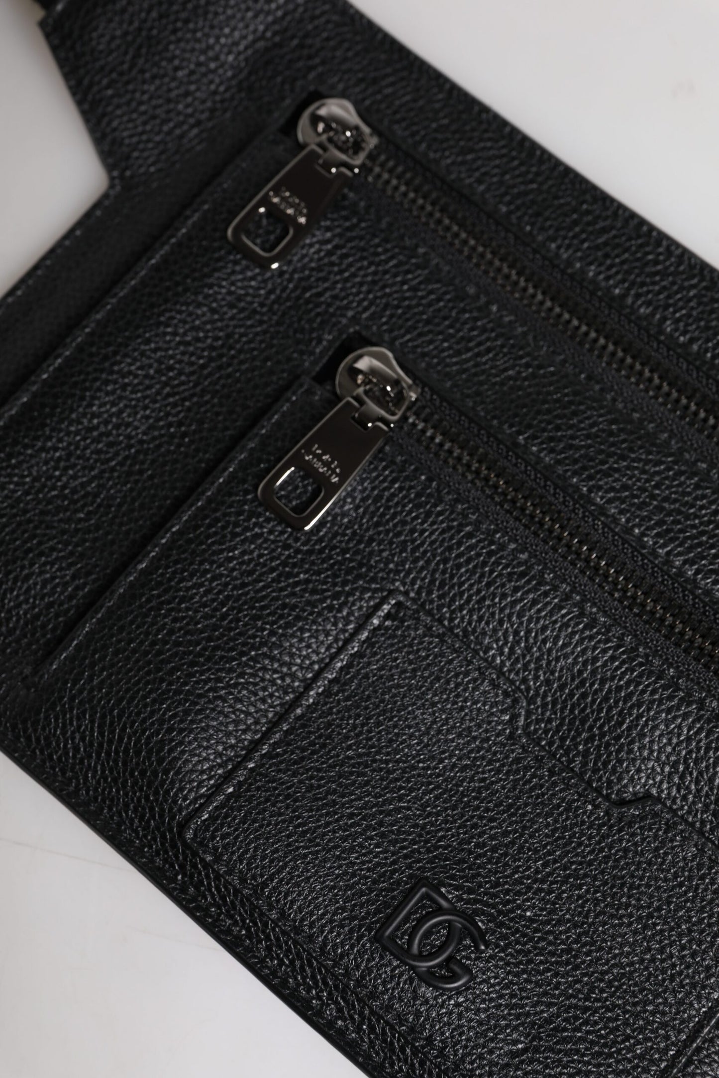 Dolce & Gabbana Schwarze Messenger-Crossbody-Tasche aus Kalbsleder