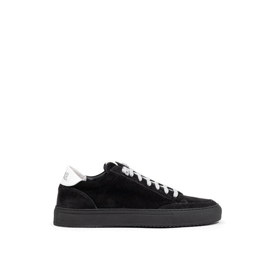 P448 Schwarzer Wildleder Sneaker