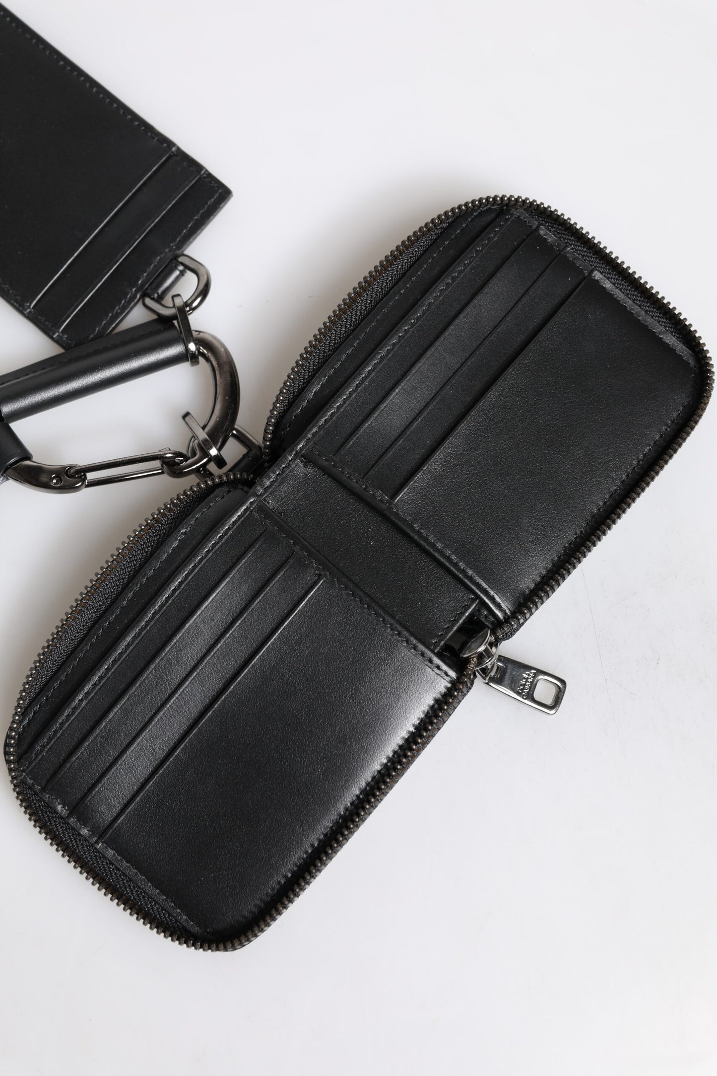 Dolce & Gabbana Schwarzes Leder Lanyard Zip Around Card Holder Wallet