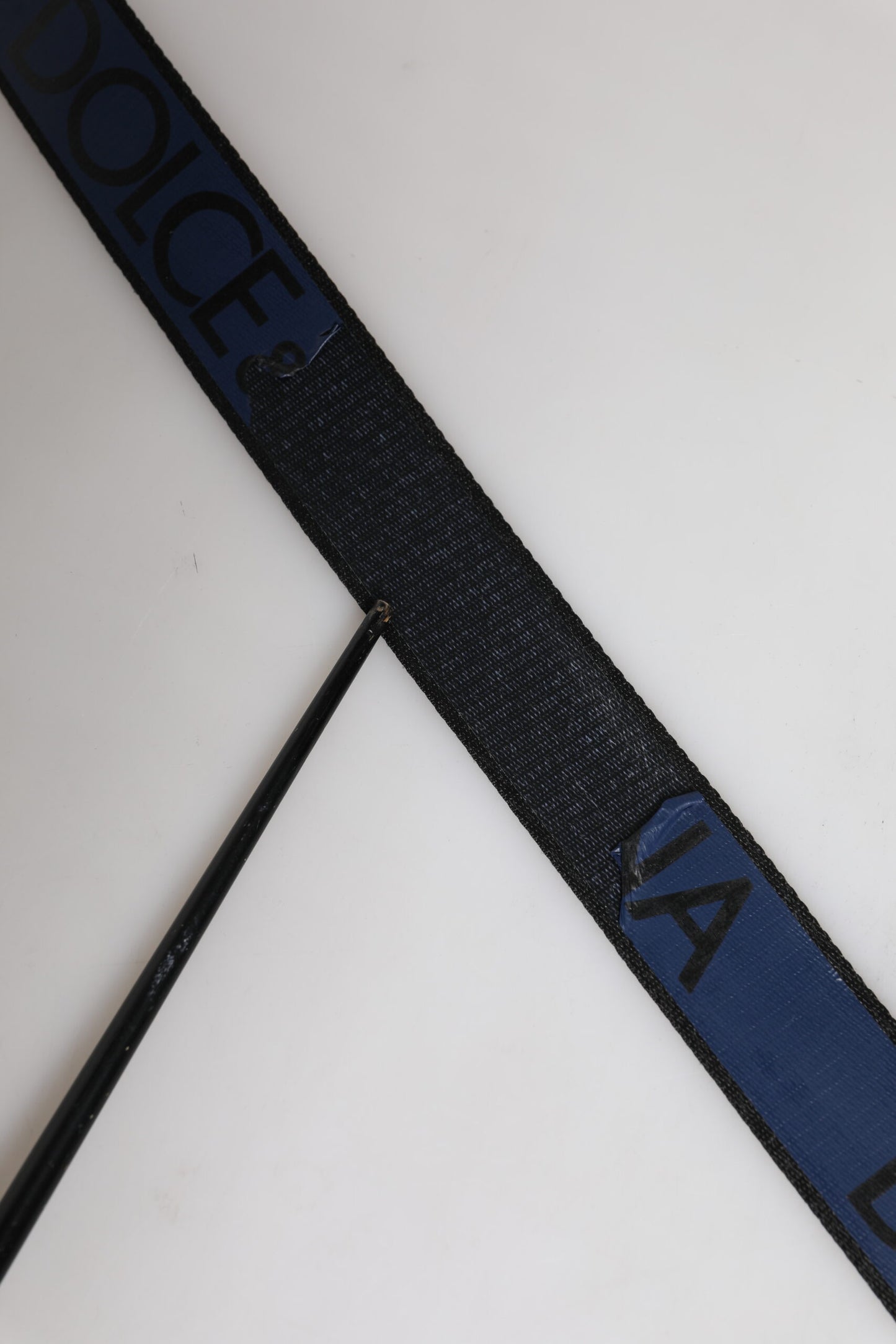 Dolce & Gabbana Schwarzer blauer Polyestergürtel mit gedruckter Metallschnalle