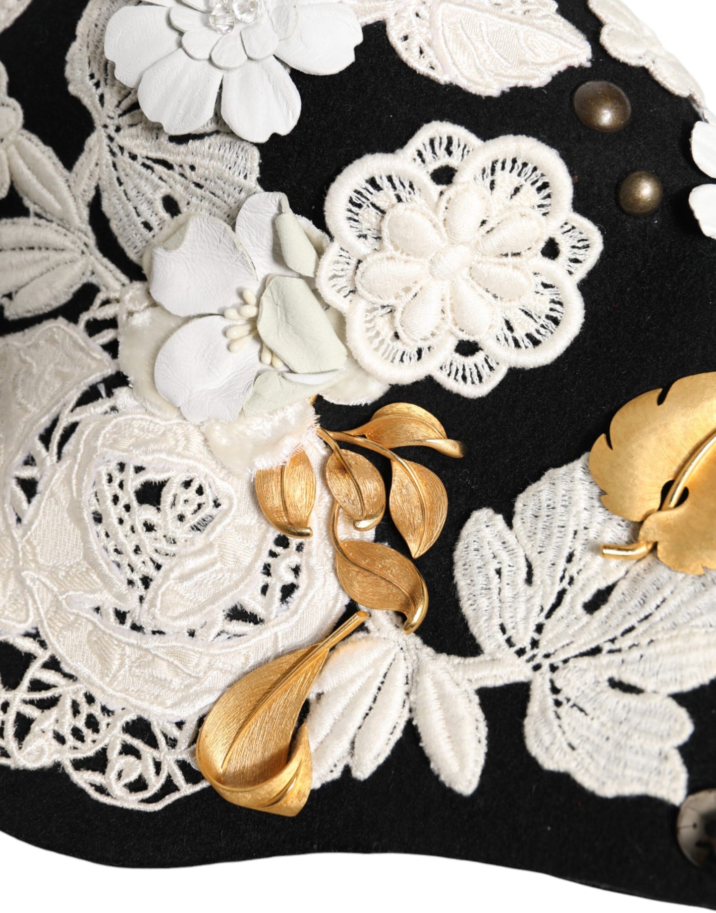 Dolce & Gabbana Schwarz Wolle Weiß Floral Gold Leaf Cloche Hut