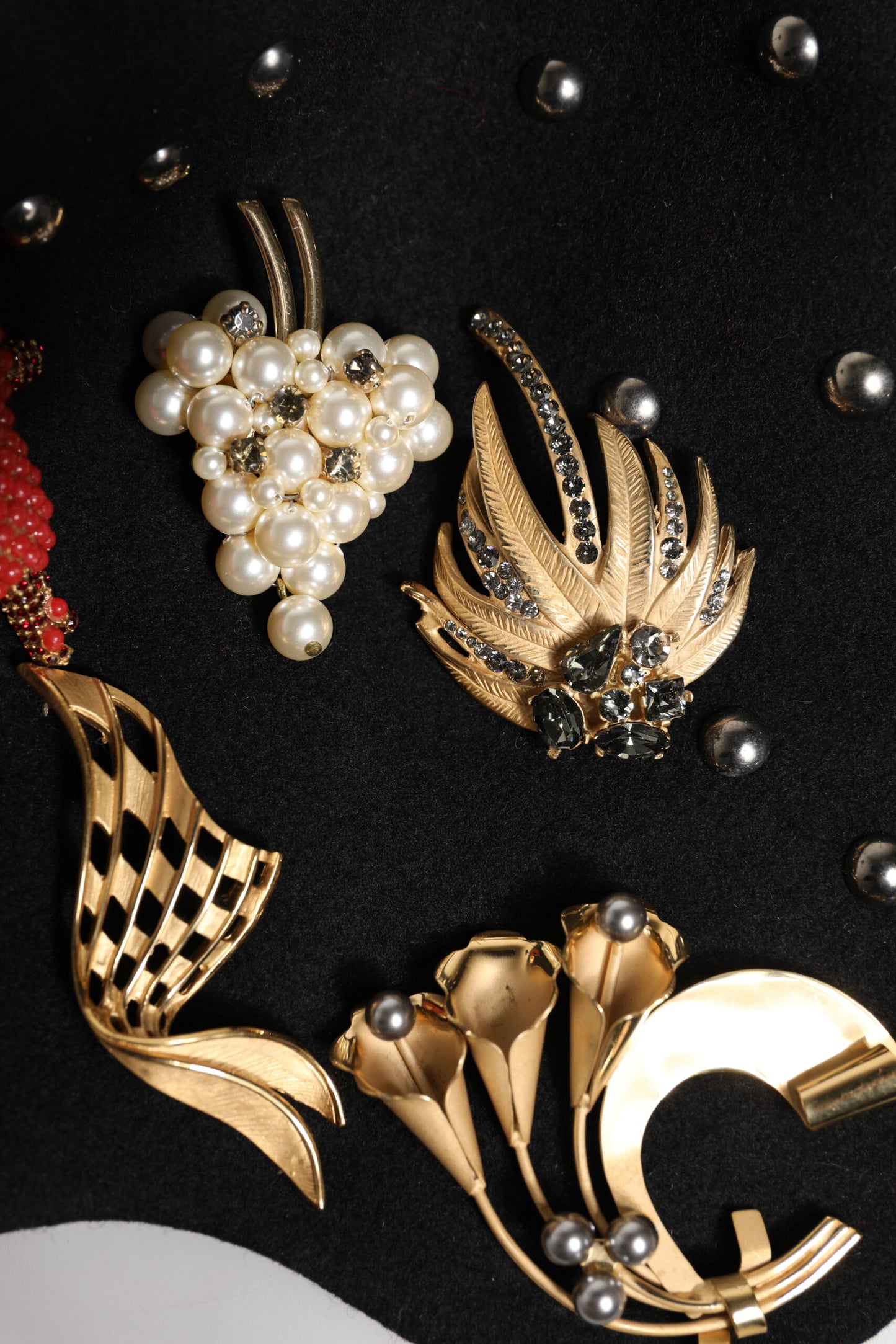 Dolce & Gabbana Schwarzer Wolle Multicolor verschönert Cloche Hut