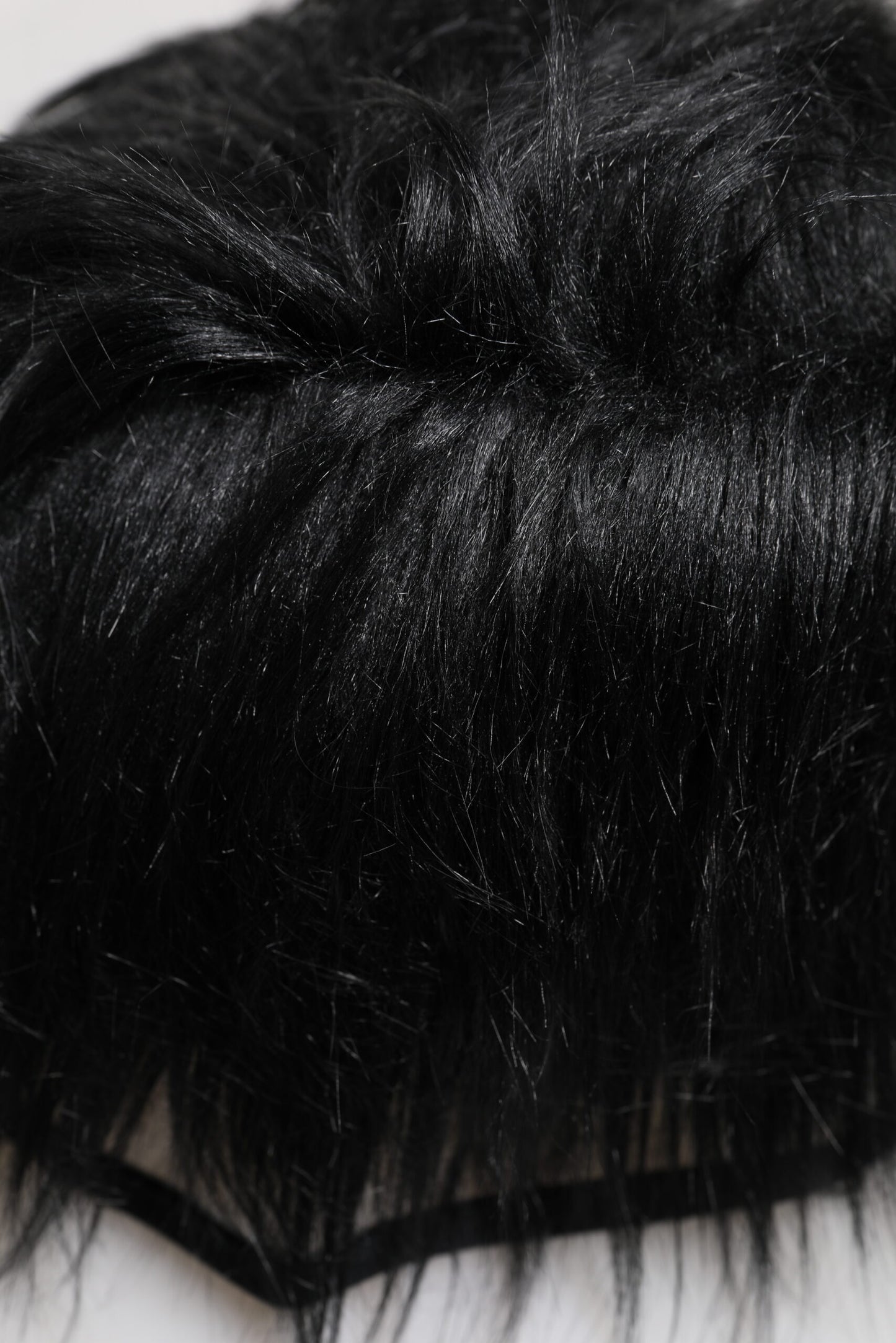 Dolce & Gabbana Schwarzer Kunstfell-Eimerhut