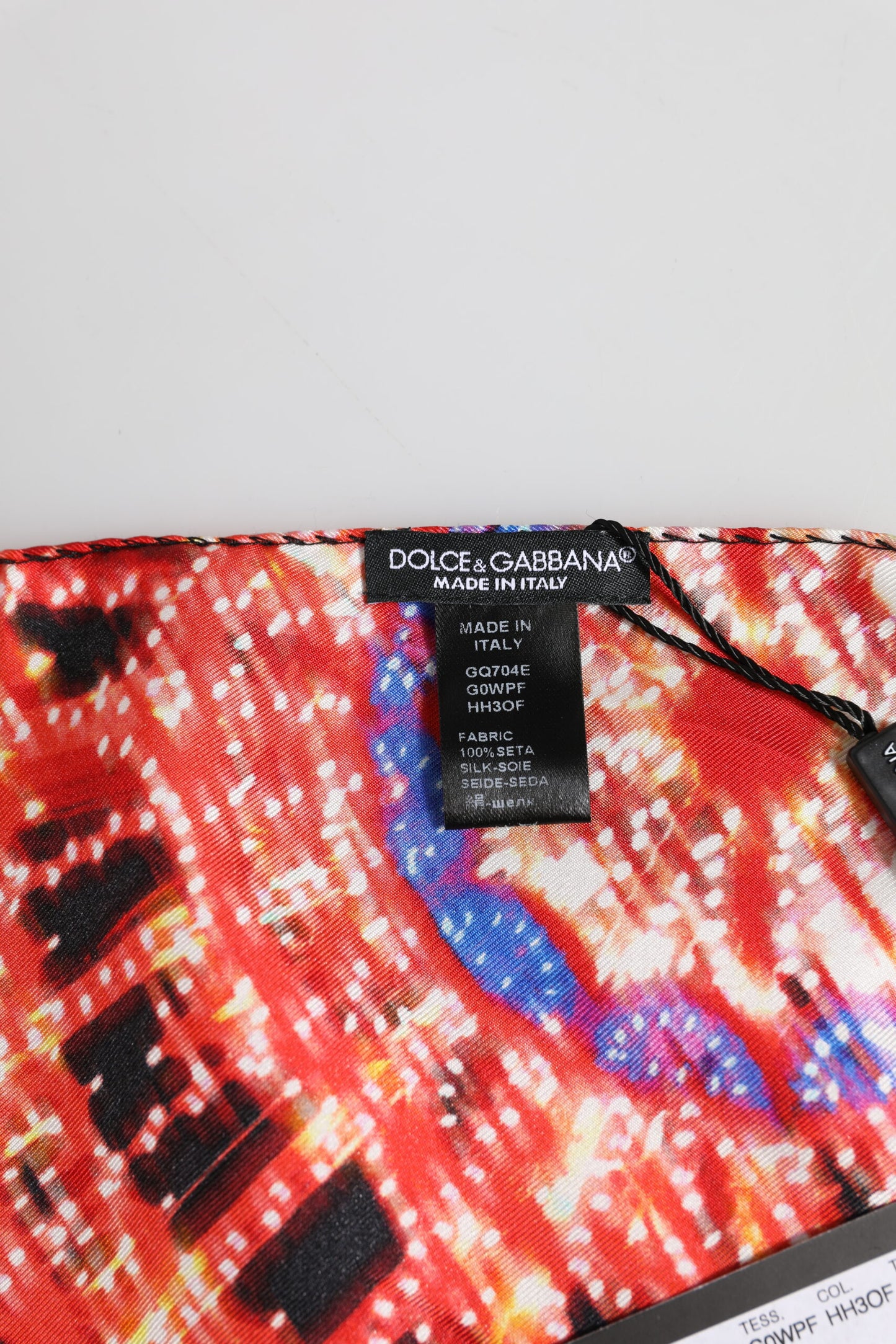 Dolce & Gabbana Schwarzer Multicolor Print Quadratischer Foulard-Schal