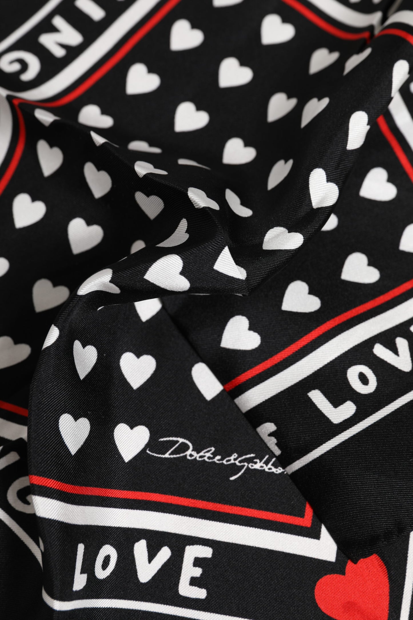 Dolce & Gabbana Schwarzes bedrucktes Seidenquadrat Herren-Foulardtuch