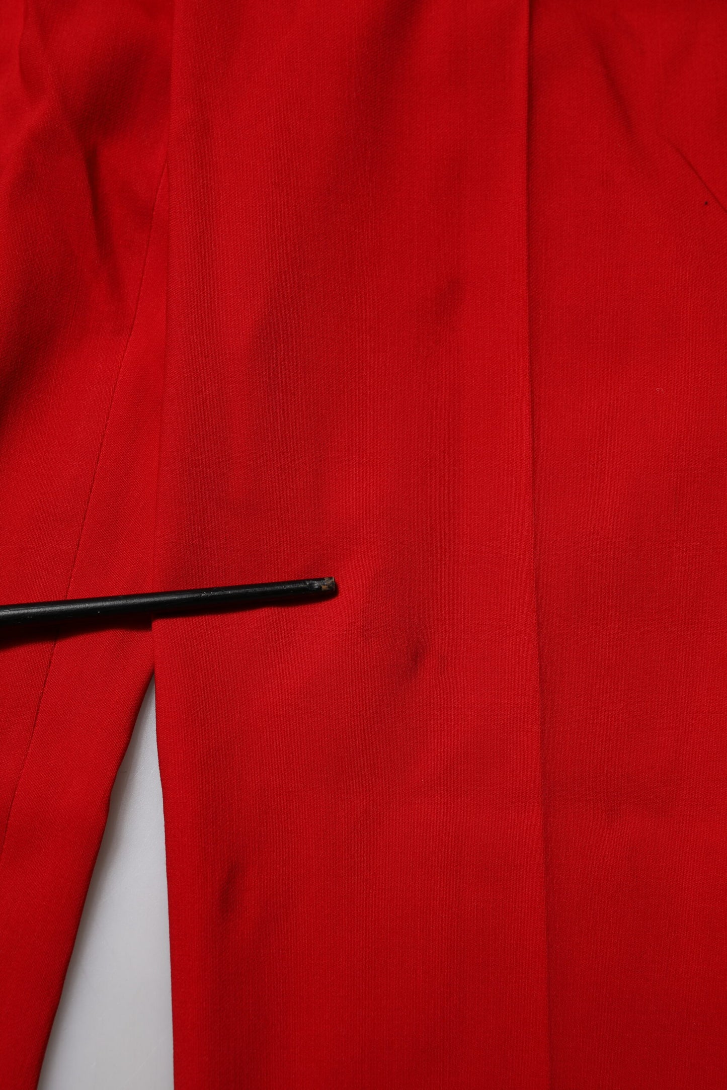 Dolce & Gabbana Rote Wollhose mit halber Taille und konischem Schnitt