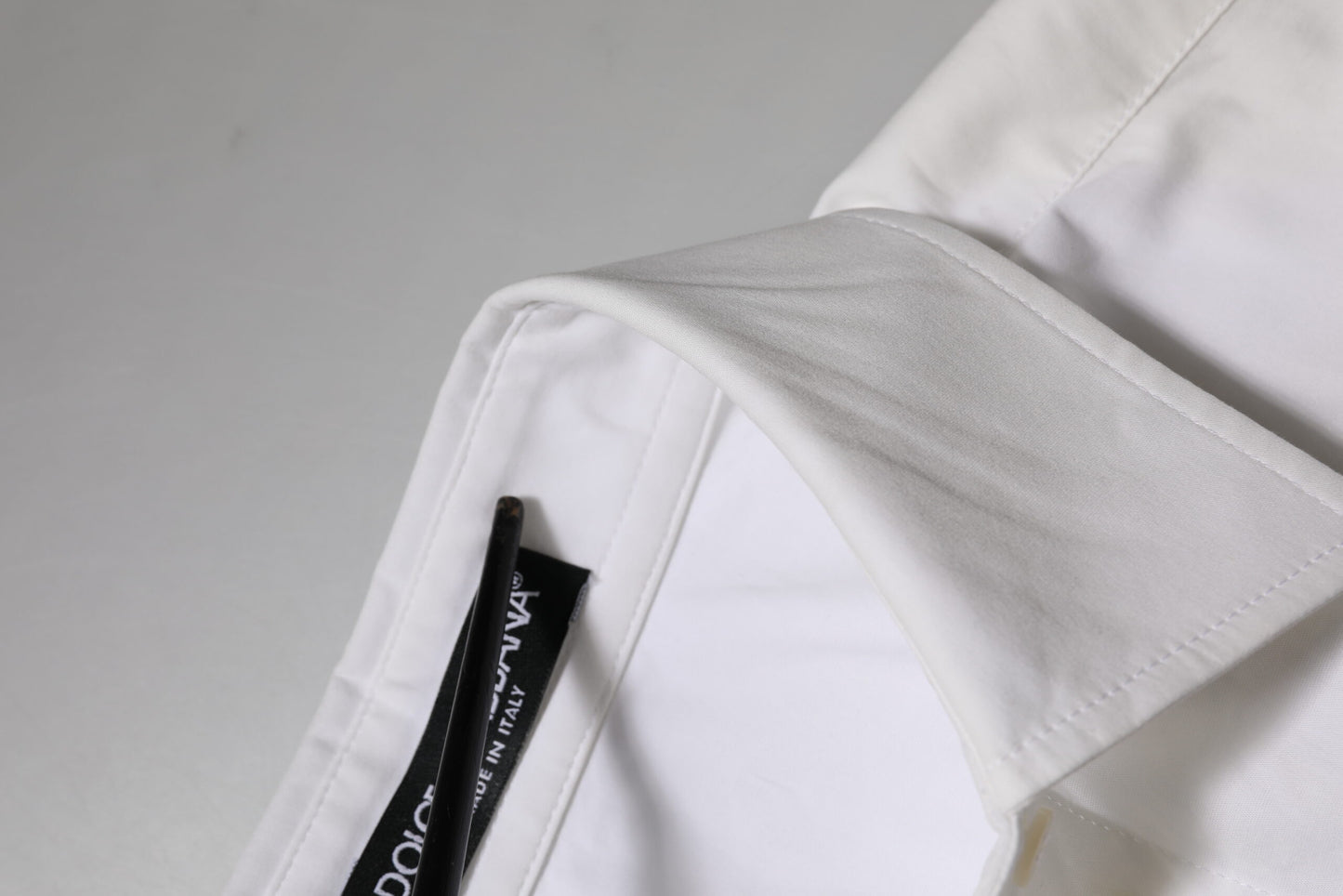 Dolce & Gabbana Weißes Baumwollhemd mit langen Ärmeln und Kragen