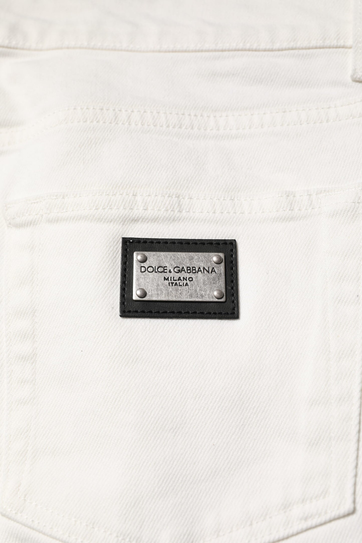 Dolce & Gabbana Weiße Logo-Plakette aus Baumwolle Slim Fit Denim Jeans