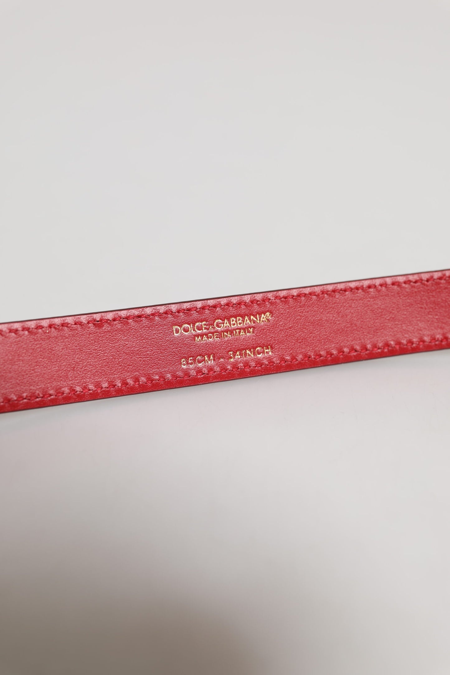 Dolce & Gabbana Roter Logo gravierter Metall-Gürtel mit Gürtelschnalle