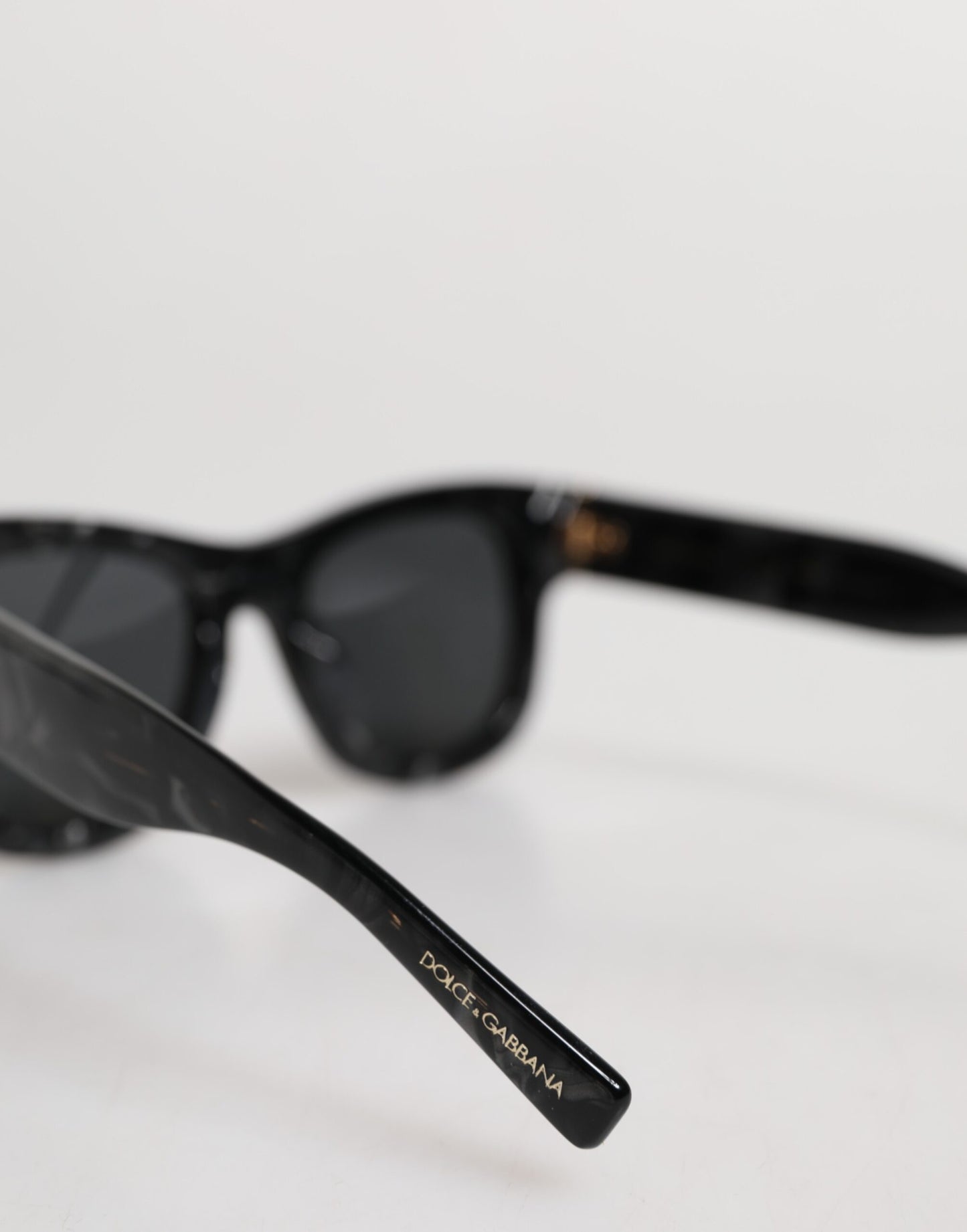 Dolce & Gabbana Perlweißes Acetatgestell Domenico Shade Sonnenbrille