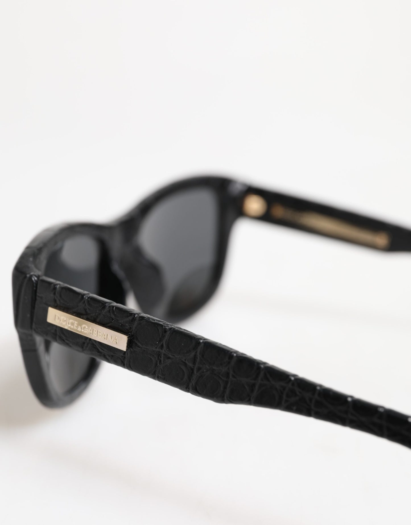 Dolce & Gabbana Schwarze Lederfassung DG4177 Getönte Gläser Sonnenbrille