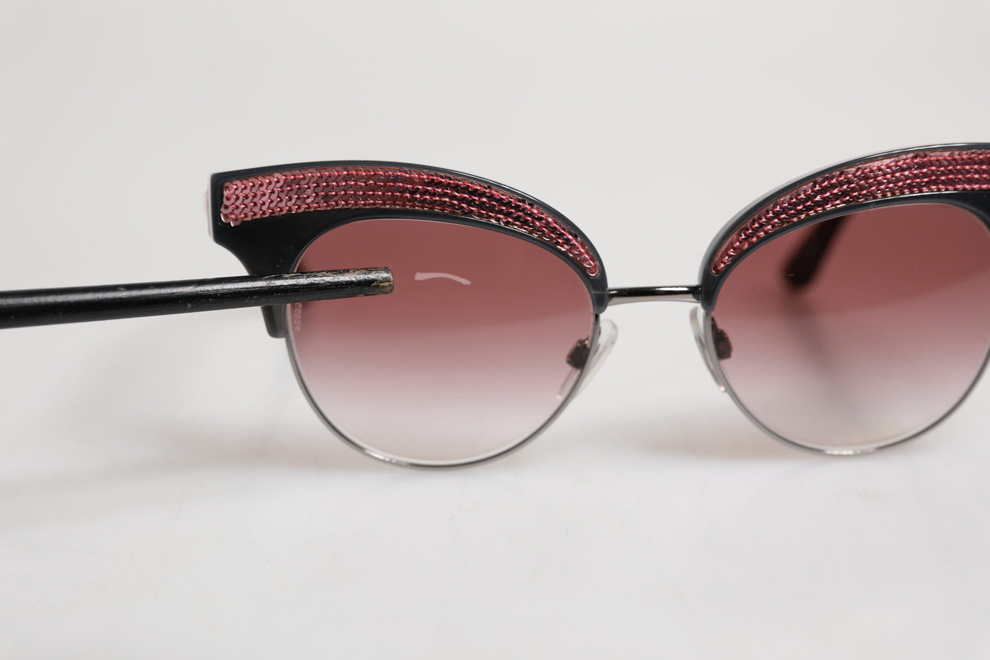 Dolce & Gabbana Schwarz rosa verspiegelte Cat Eye DG6109 Pailletten-Sonnenbrille