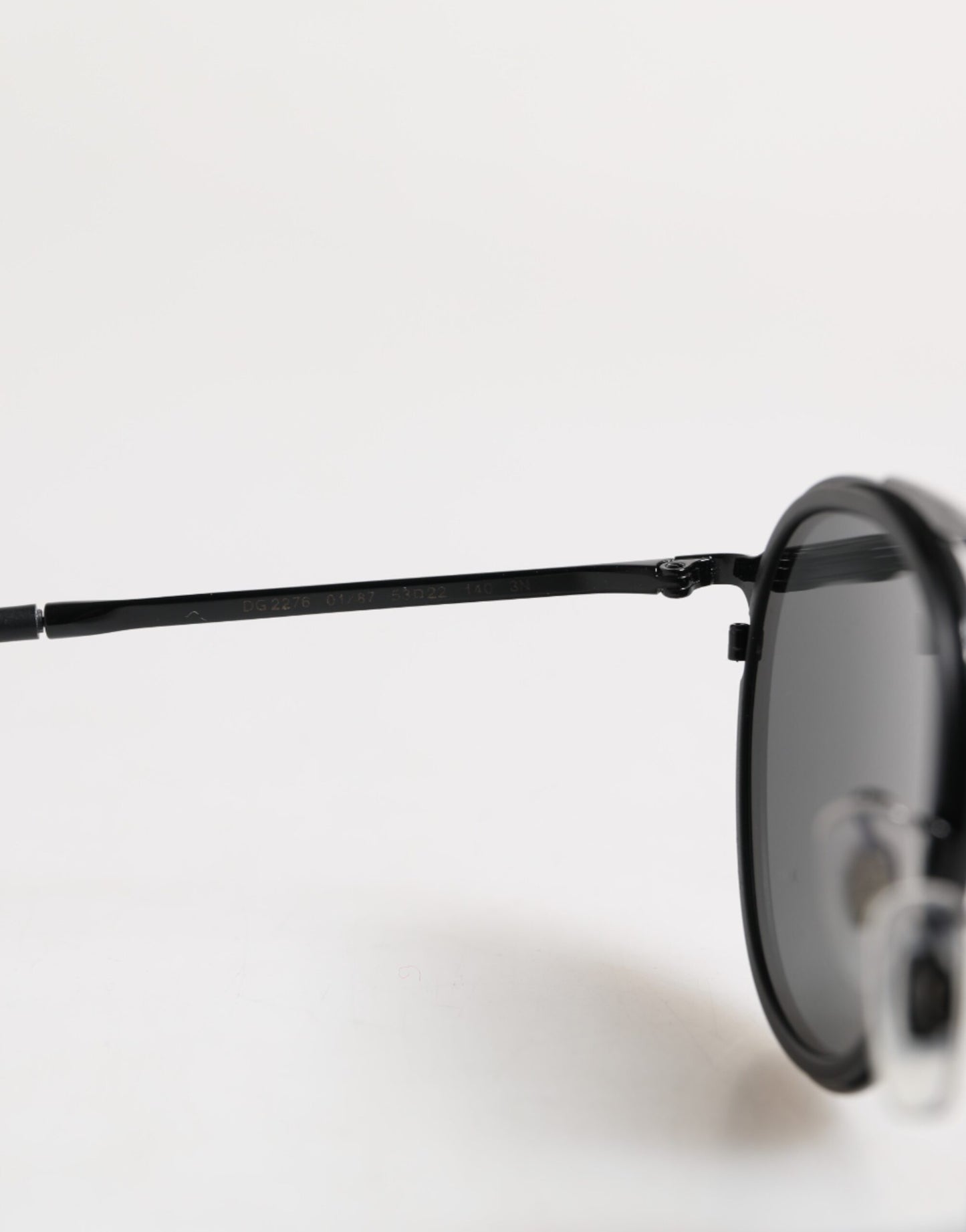 Dolce & Gabbana Schwarzer Metallrahmen Runde DG2276 Eyewear Shades Sonnenbrille