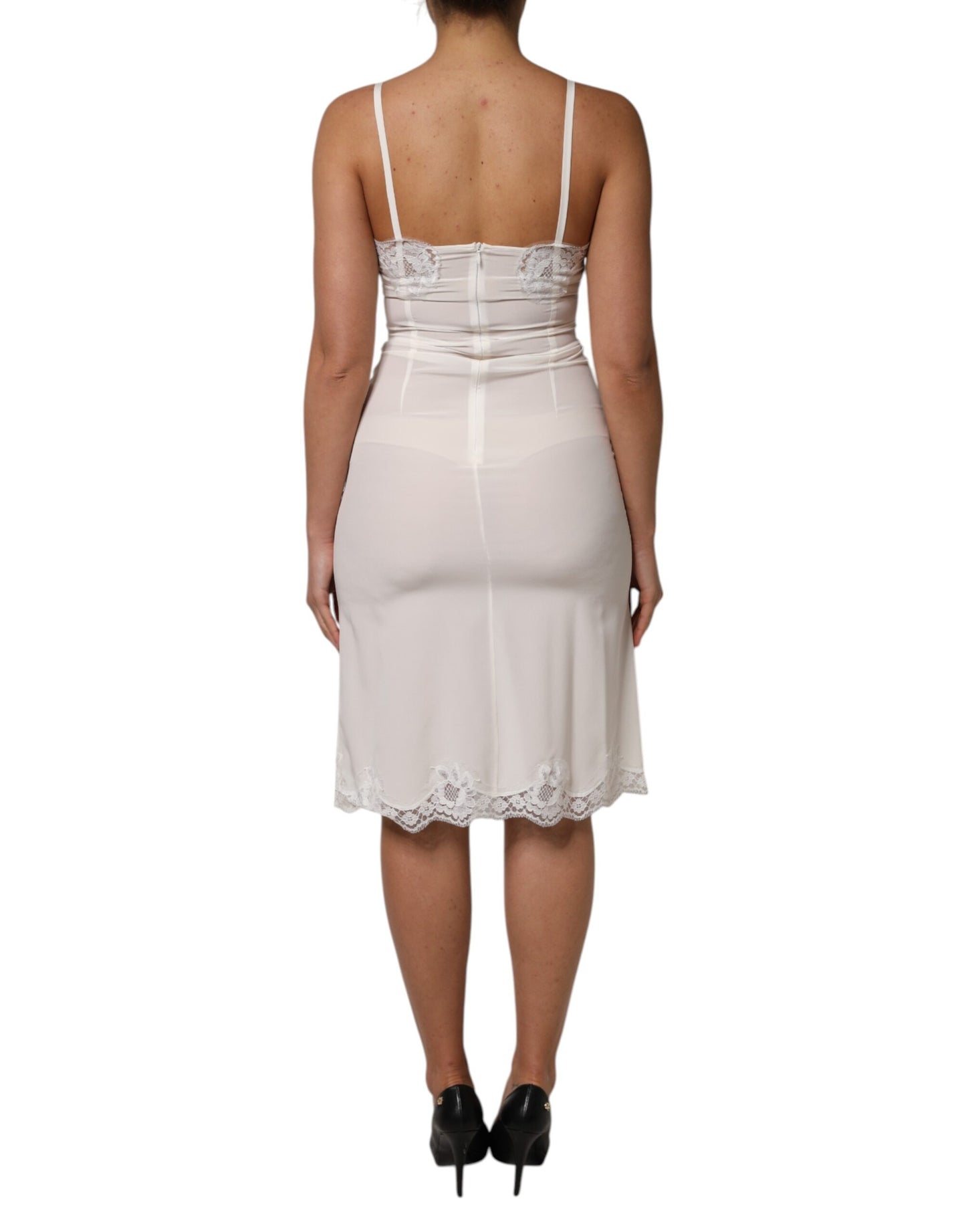 Dolce & Gabbana Weißes Spitzenkleid mit goldenem DG-Logo aus Seide Nachtwäsche