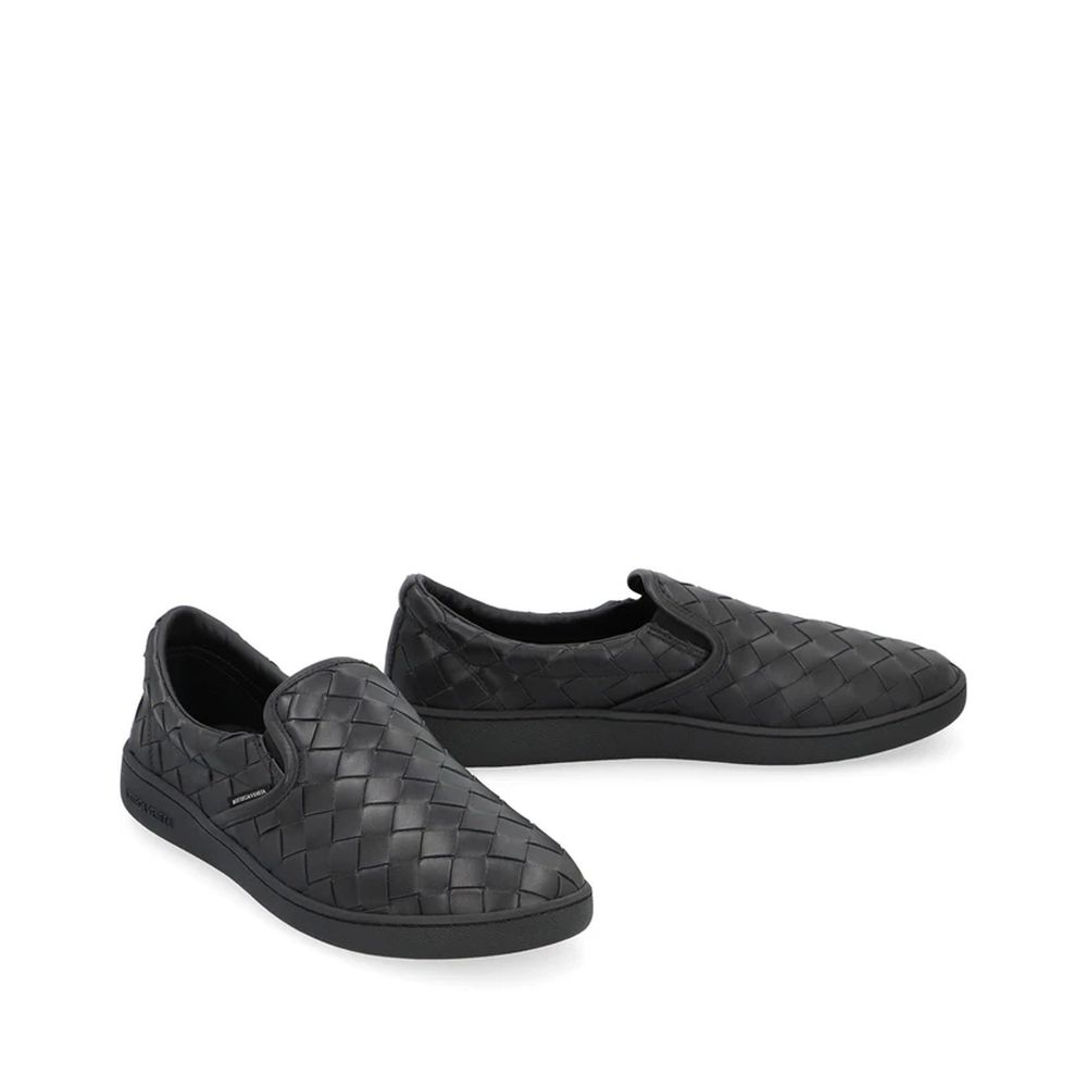 Bottega Veneta Schwarze Sneaker aus Kalbsleder