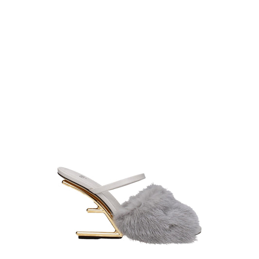 Fendi Graue Nerzpantoffeln Sandalen