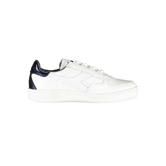 Diadora Sneaker aus weißem Stoff
