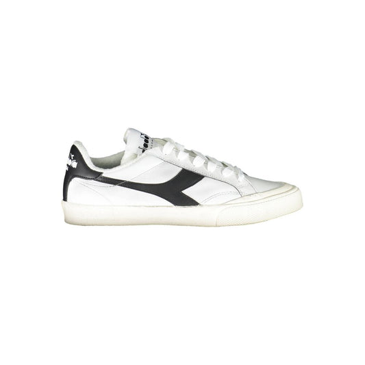 Diadora Sneaker aus weißem Stoff
