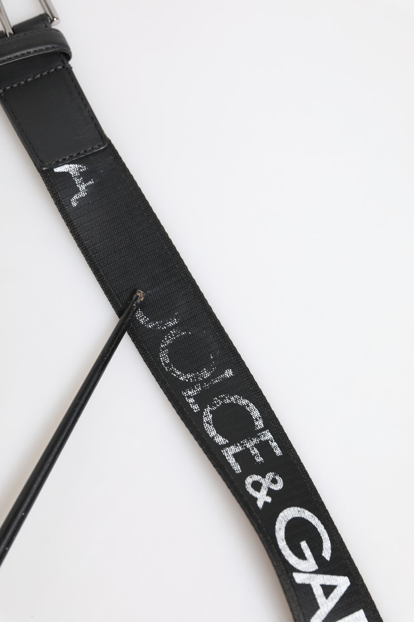 Dolce & Gabbana Schwarzer Polyester-Leder-Gürtel mit Metallschnalle