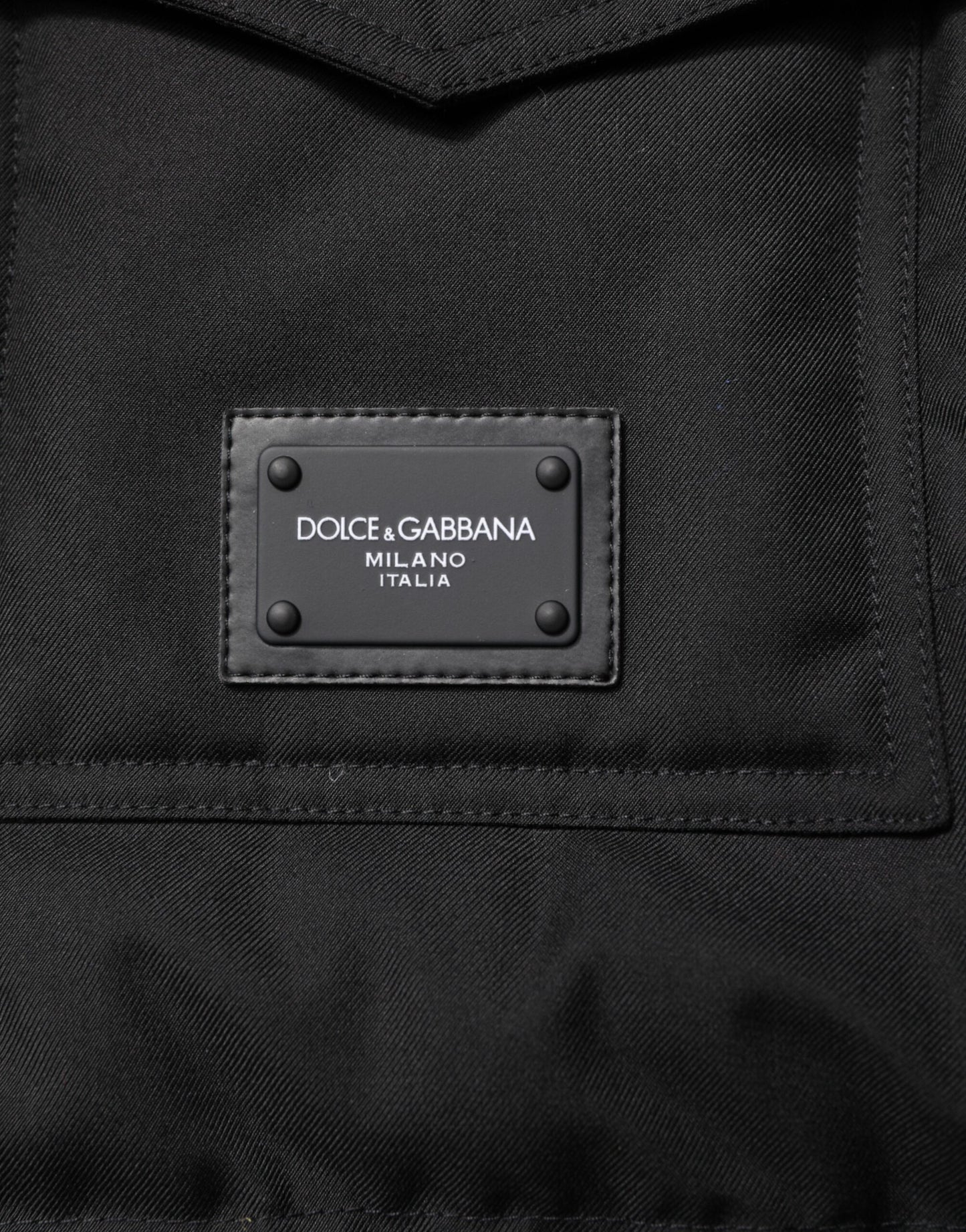 Dolce & Gabbana Schwarzer ärmelloser Parka Jacke mit Logoplakette