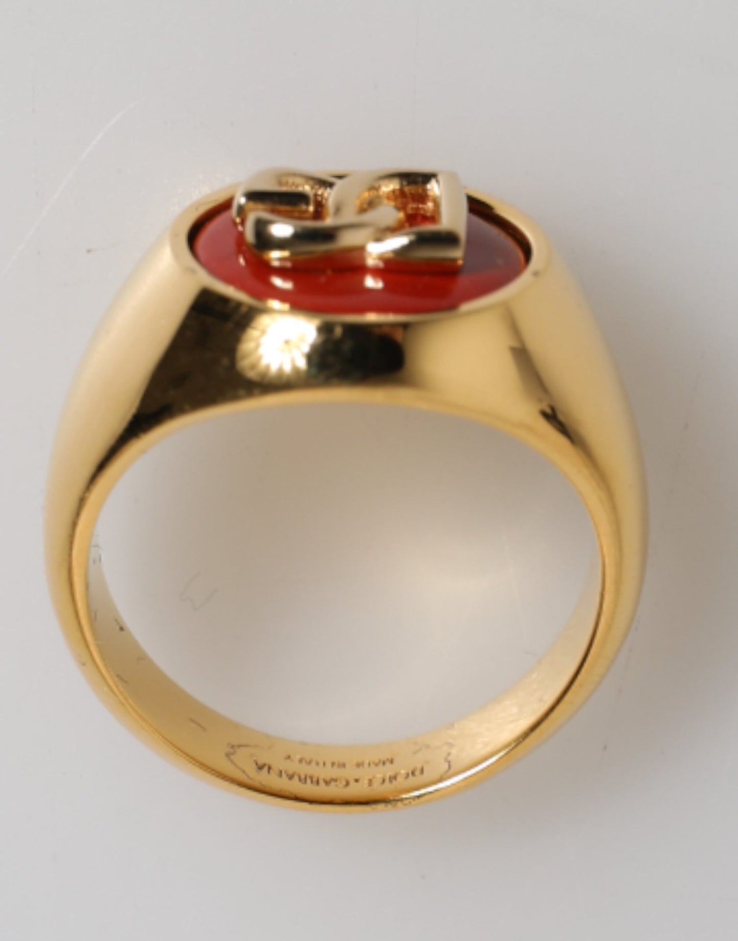 Dolce & Gabbana Gold-Ton Echtmessing Rot DG Logo Männer Ring
